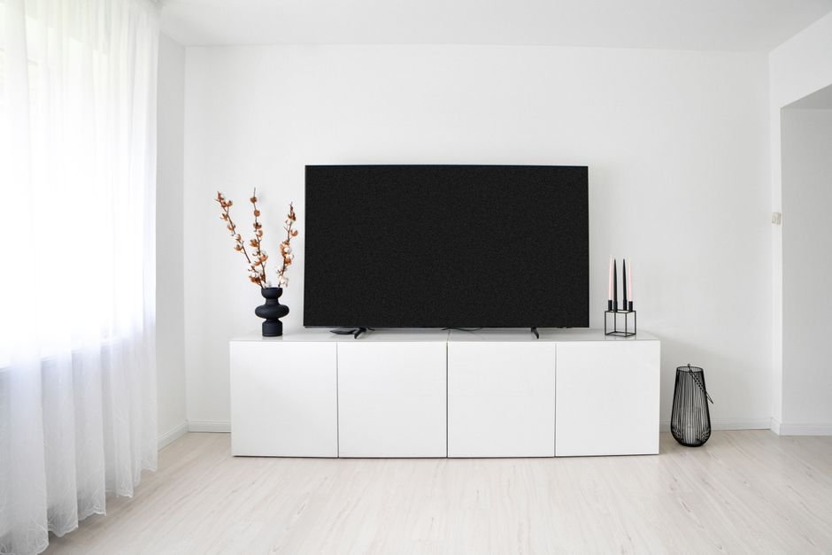 Smart TV Apps for Live Sports: Setting Up Legal IPTV in UK Homes